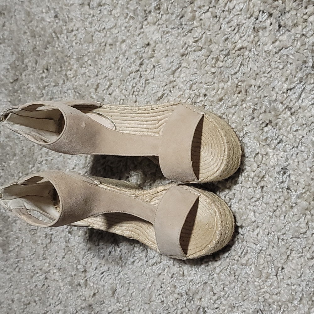 Kenneth Cole wedges